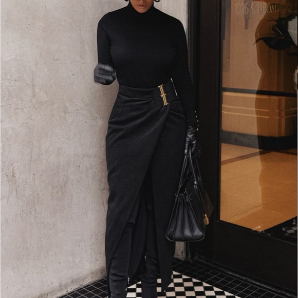 JLUXLABEL Black Gisele Slit Skirt - Picture 2 of 4